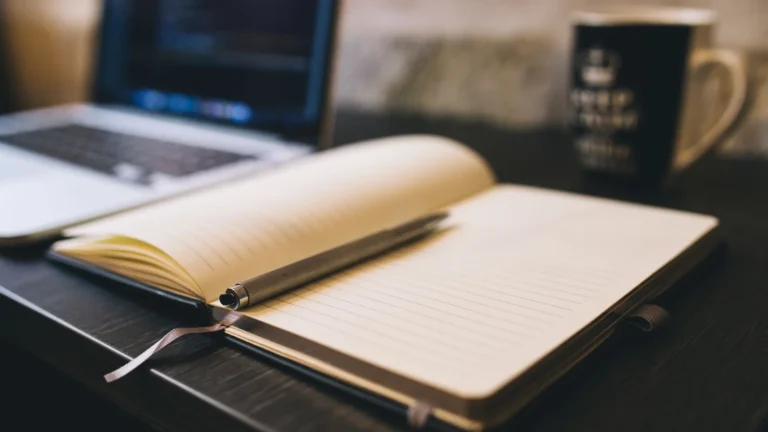 Notion Reading Tracker Template: Books, Notes, and Highlights